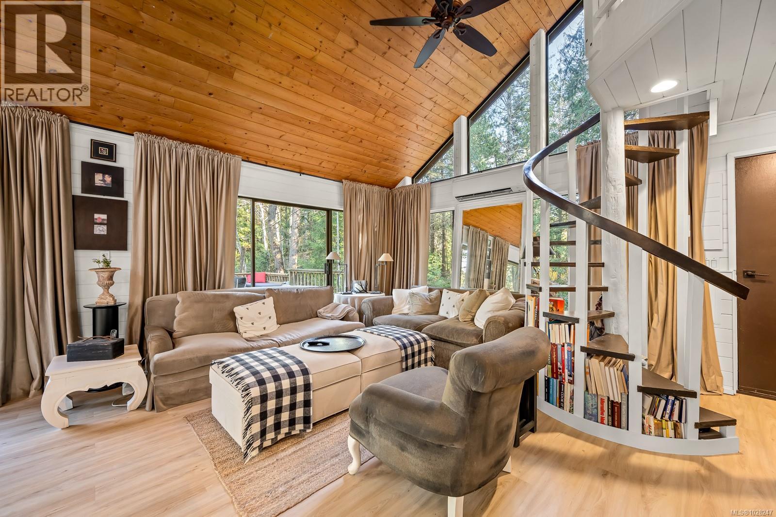 3480 Brigantine Cres, Hornby Island, British Columbia  V0R 1Z0 - Photo 12 - 1028247