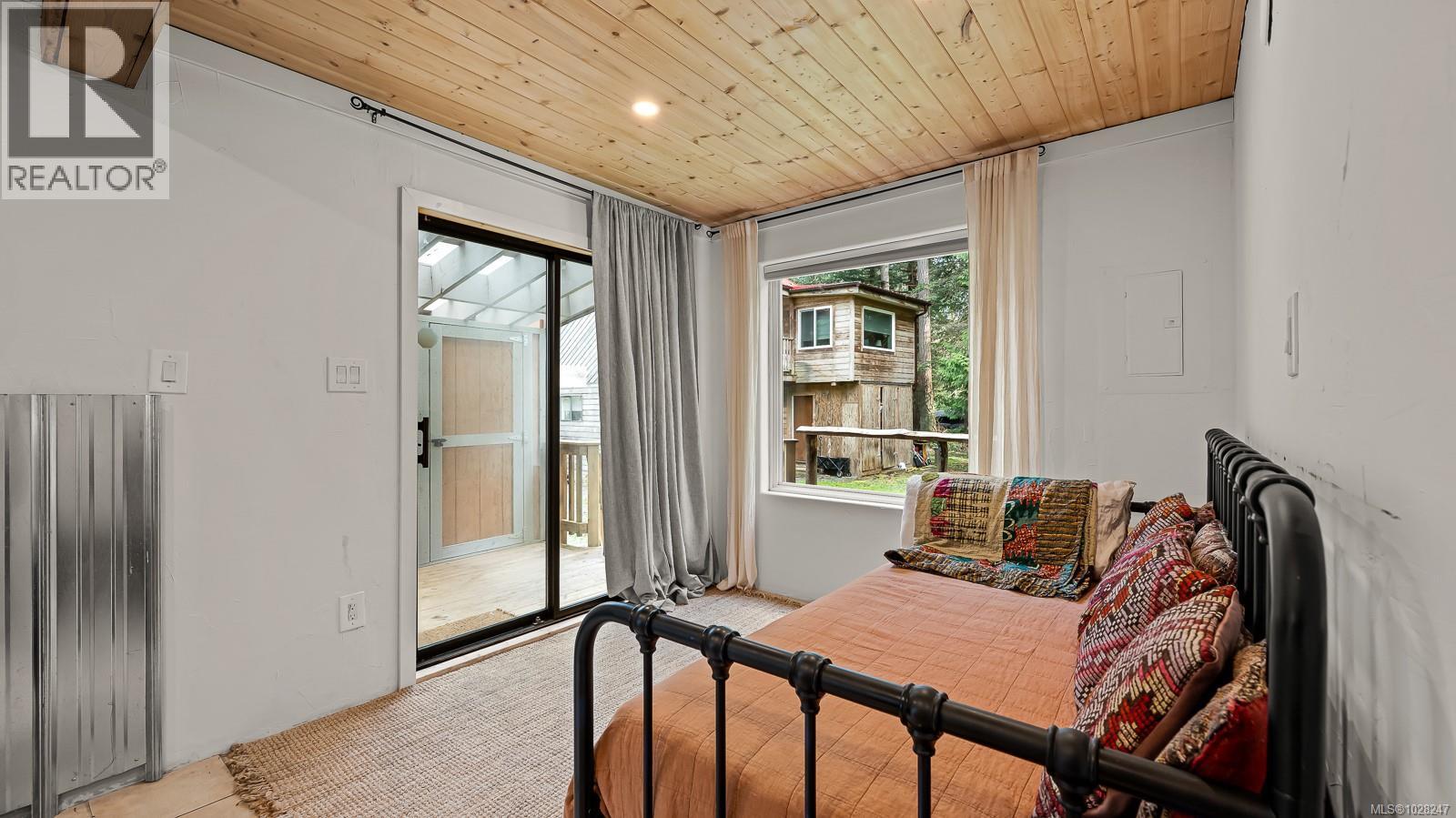 3480 Brigantine Cres, Hornby Island, British Columbia  V0R 1Z0 - Photo 31 - 1028247