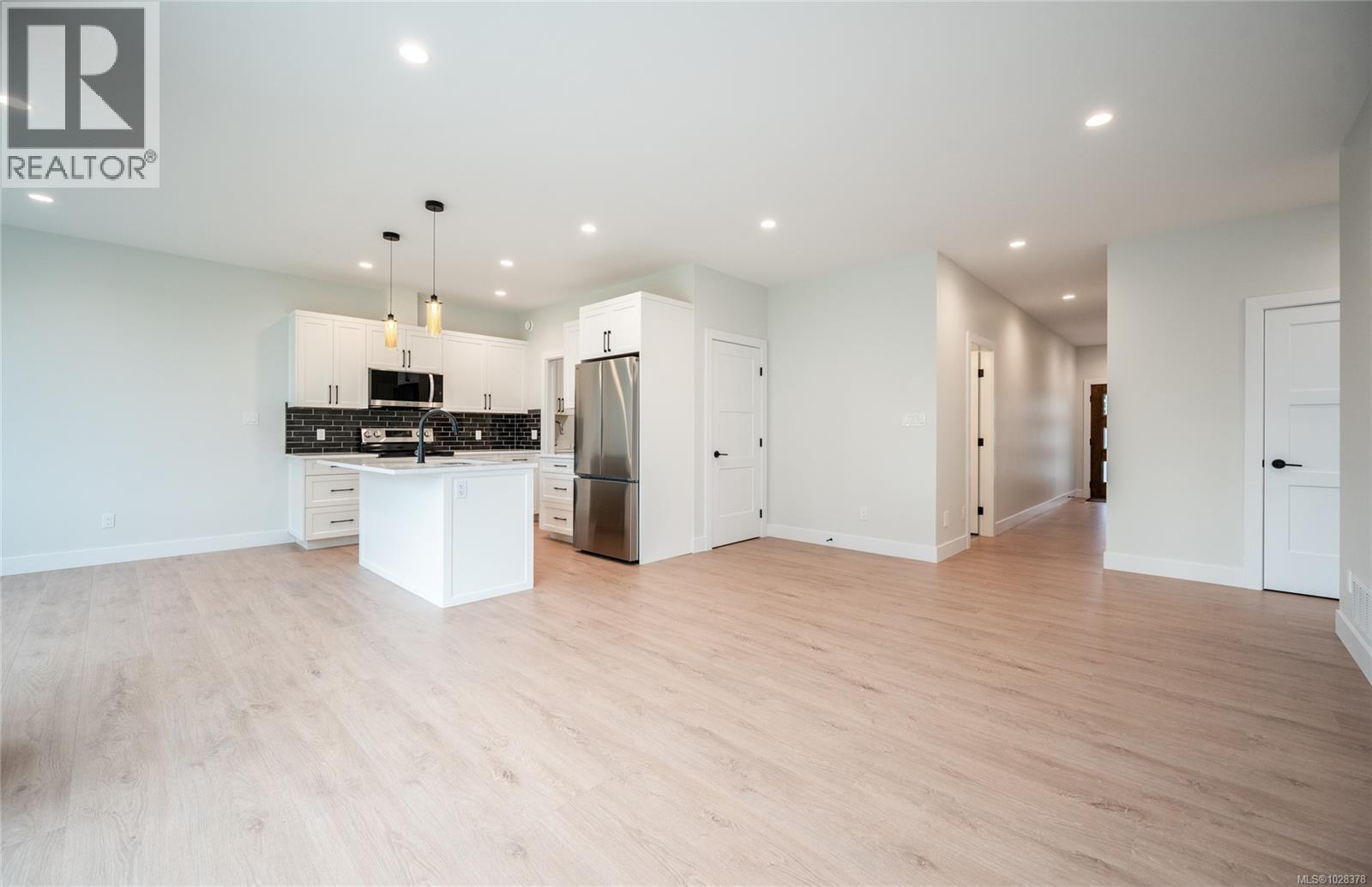 3 91 Dahl Rd, Campbell River, British Columbia  V9W 1T4 - Photo 11 - 1028378