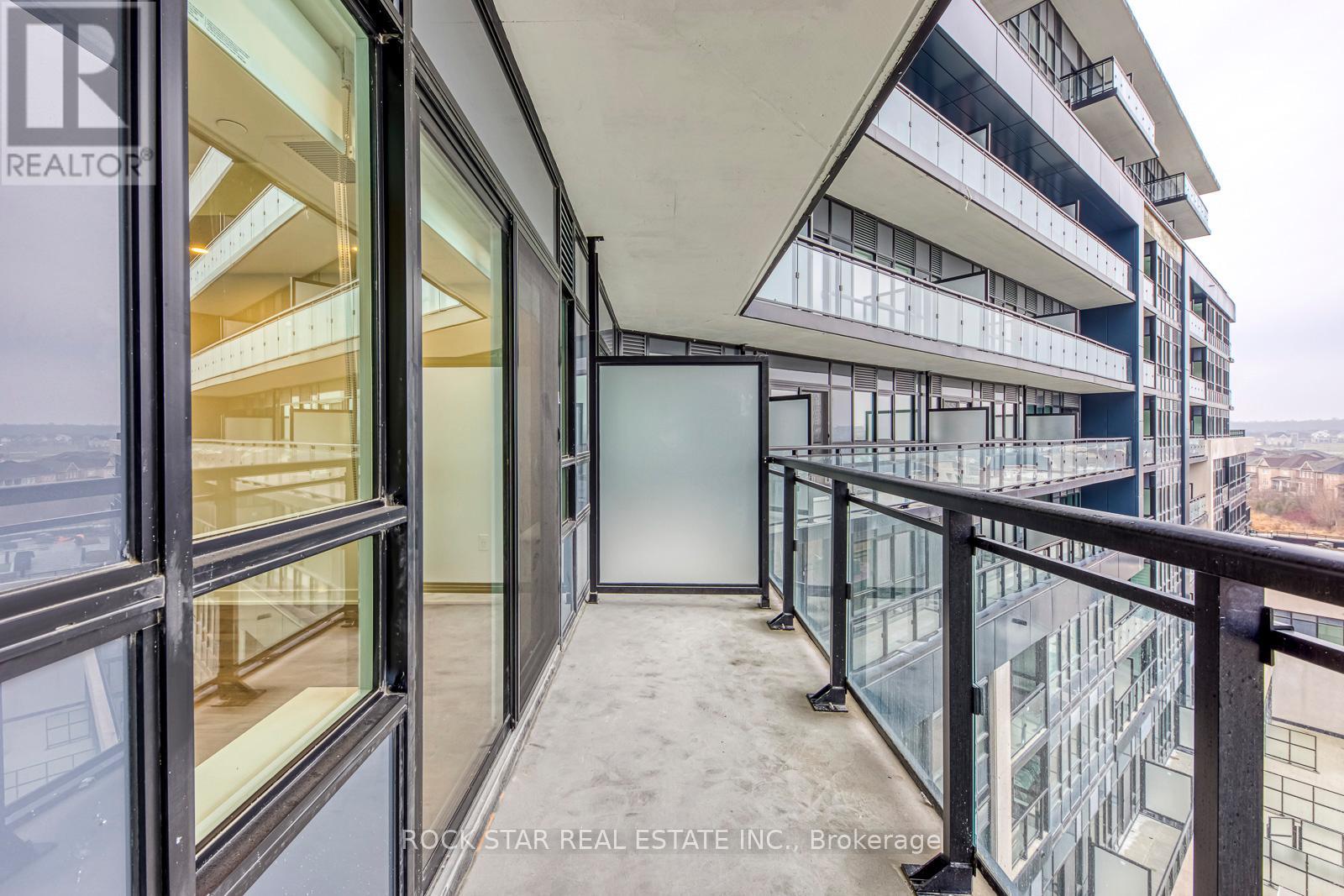 601 - 395 Dundas Street W, Oakville (Go Glenorchy), Ontario  L6M 5R8 - Photo 14 - W12758844