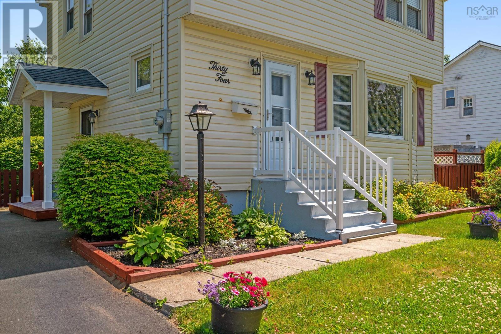 34 Langley Avenue, Dartmouth, Nova Scotia  B2W 2Y6 - Photo 4 - 202603987