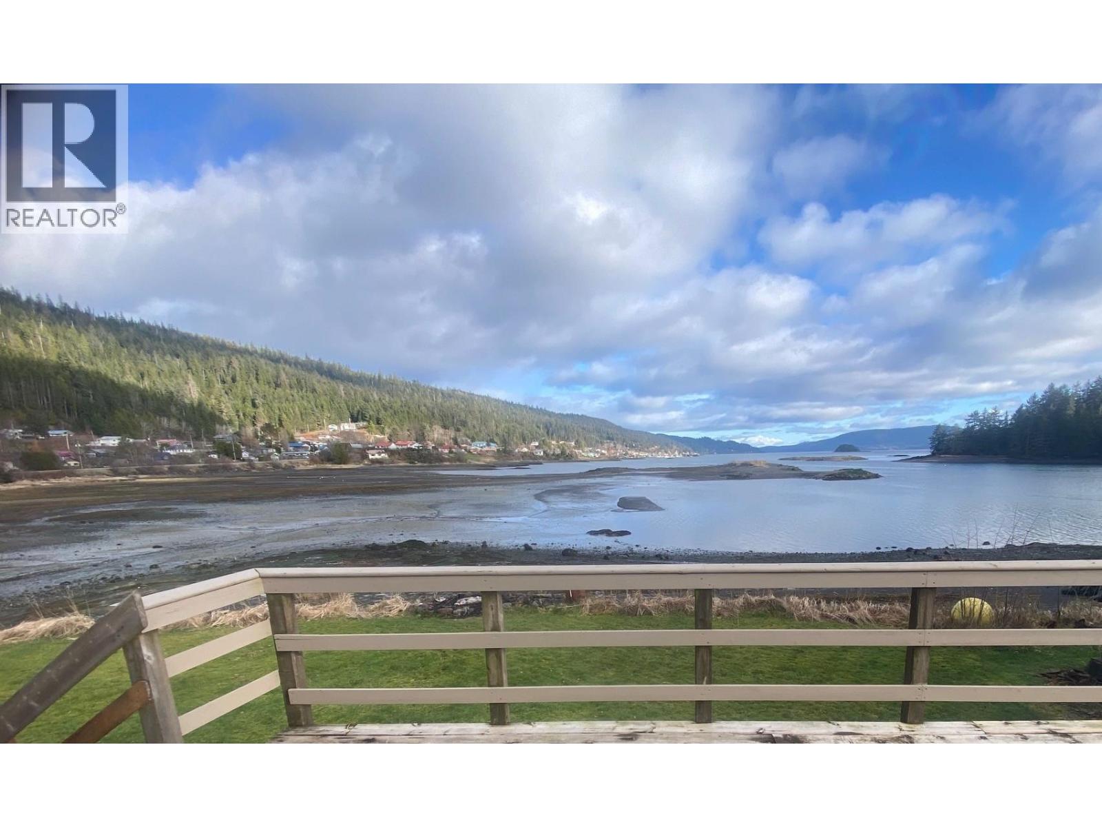 614 5th Avenue, Daajing Giids City, British Columbia  V0T 1S0 - Photo 2 - R3098050