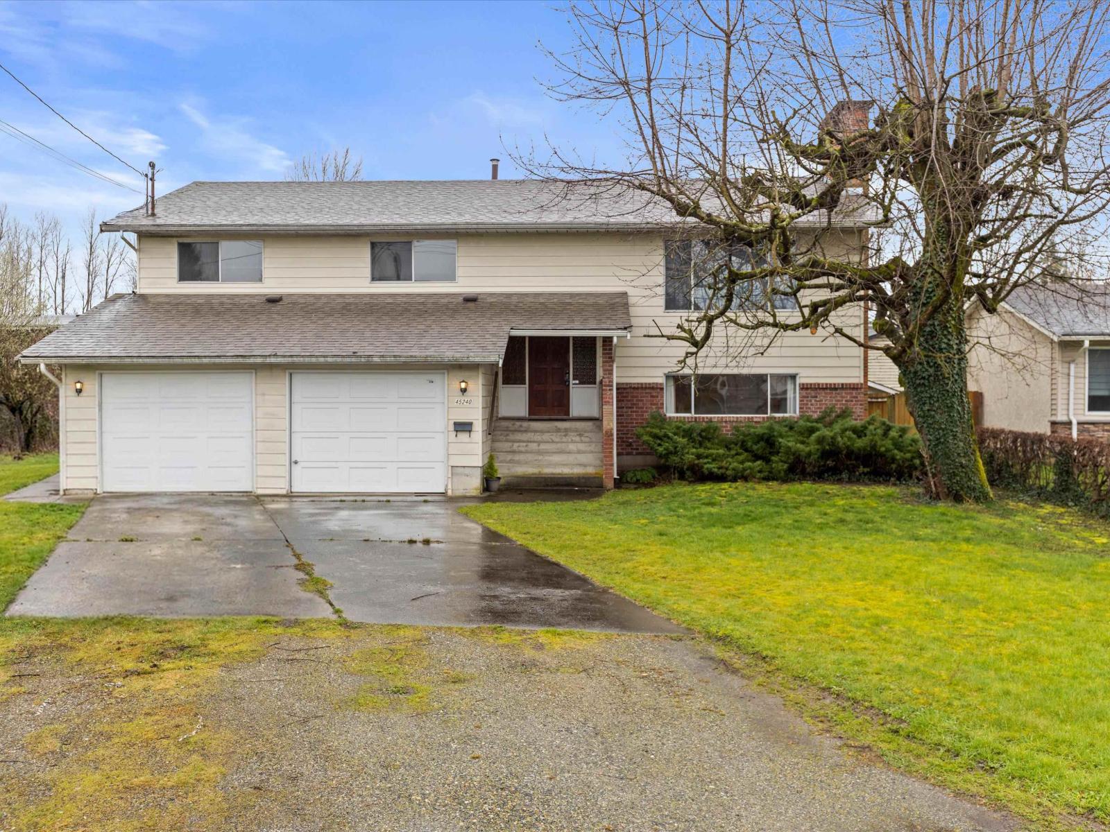 45240 Trutch Avenue, Chilliwack Proper West, Chilliwack, British Columbia  V2P 6V6 - Photo 2 - R3098908