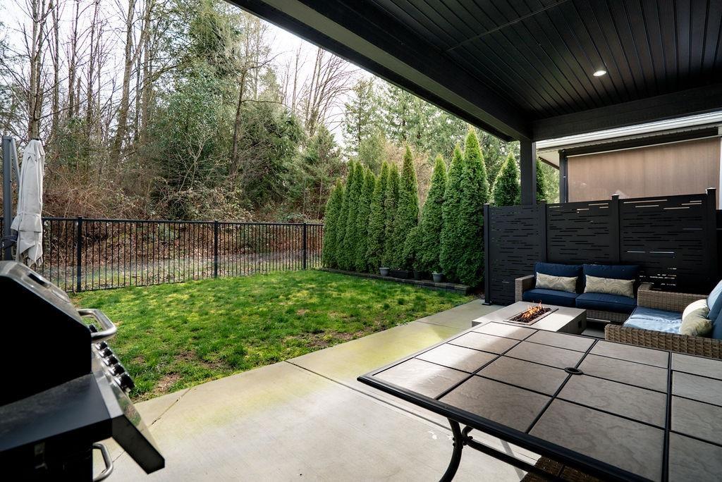 33926 Tooley Place, Mission, British Columbia  V2V 0G5 - Photo 11 - R3098754