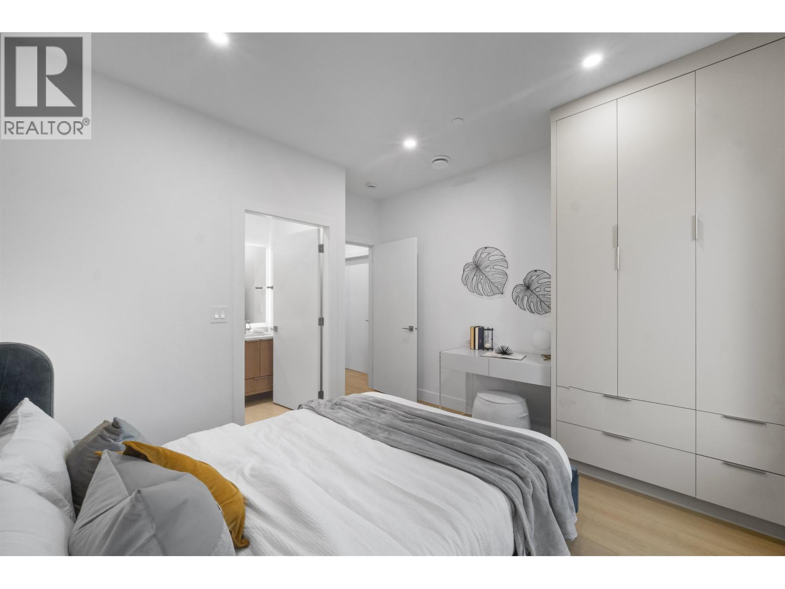 1 2386 E 45th Avenue, Vancouver, British Columbia  V5R 1K3 - Photo 14 - R3098441