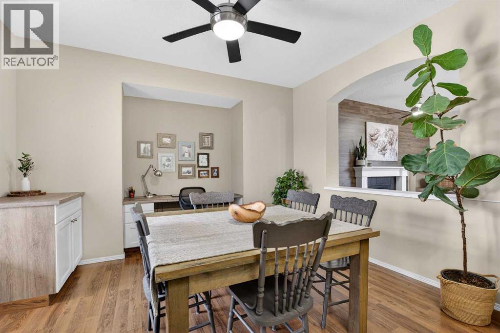 133 Cimarron Drive, Okotoks, Alberta  T1S 2P2 - Photo 9 - A2289240