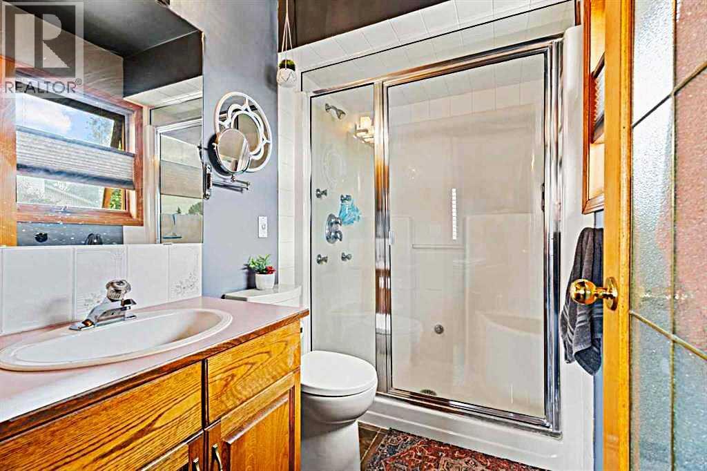 109 Downey Place, Okotoks, Alberta  T1S 1H3 - Photo 7 - A2290943