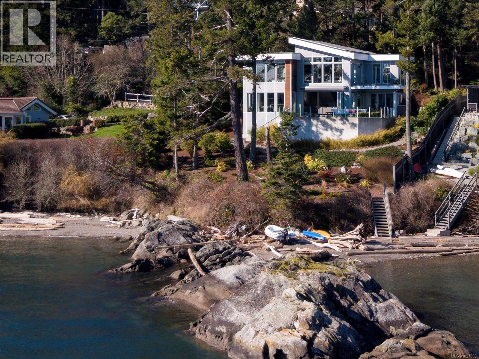 2355 Tryon Rd, North Saanich, British Columbia  V8L 5H8 - Photo 45 - 1027898