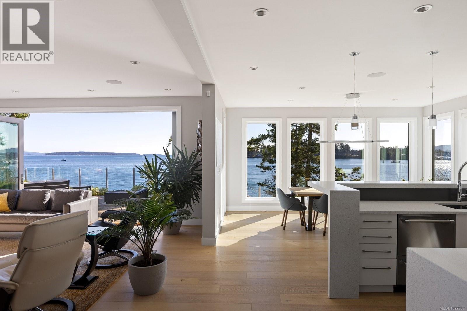 2355 Tryon Rd, North Saanich, British Columbia  V8L 5H8 - Photo 10 - 1027898