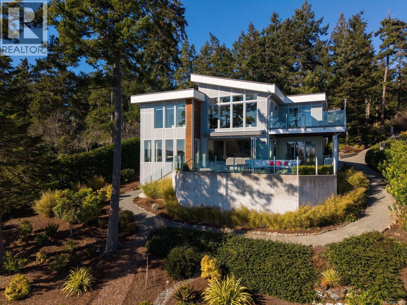 2355 Tryon Rd, North Saanich, British Columbia  V8L 5H8 - Photo 3 - 1027898