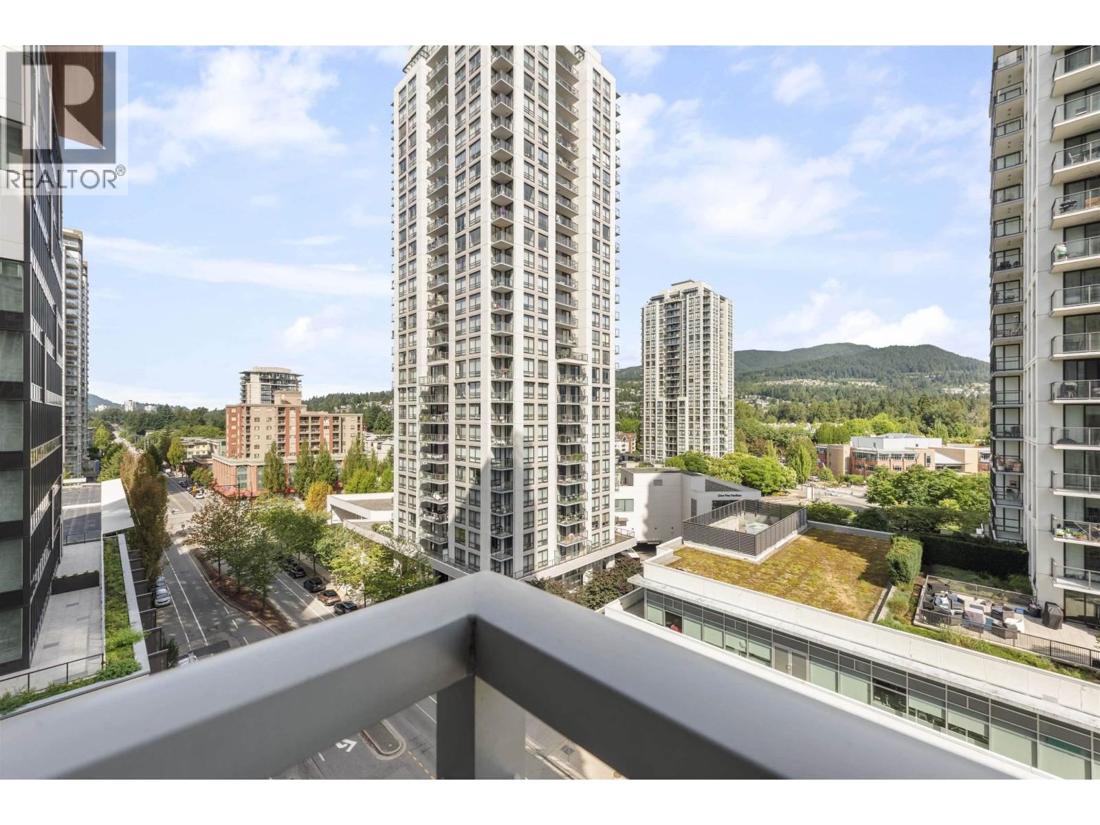 1002 3008 Glen Drive, Coquitlam, British Columbia  V3B 0J5 - Photo 3 - R3098740