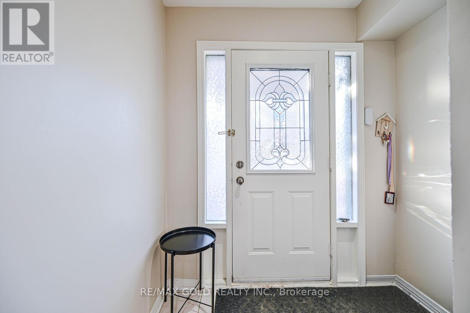 10 Provincial Place, Brampton, Ontario  L6S 6C1 - Photo 6 - W12872380