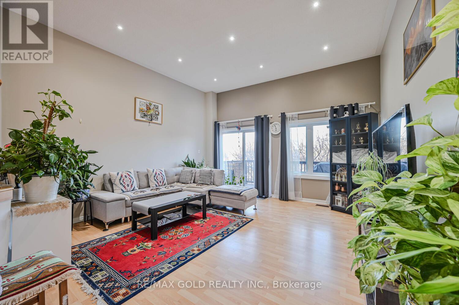 10 Provincial Place, Brampton, Ontario  L6S 6C1 - Photo 9 - W12872380