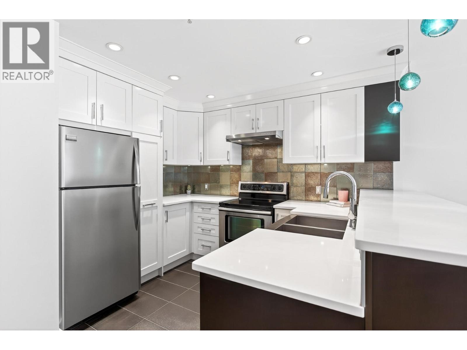 60 3436 Terra Vita Place, Vancouver, British Columbia  V5K 5H6 - Photo 2 - R3098942