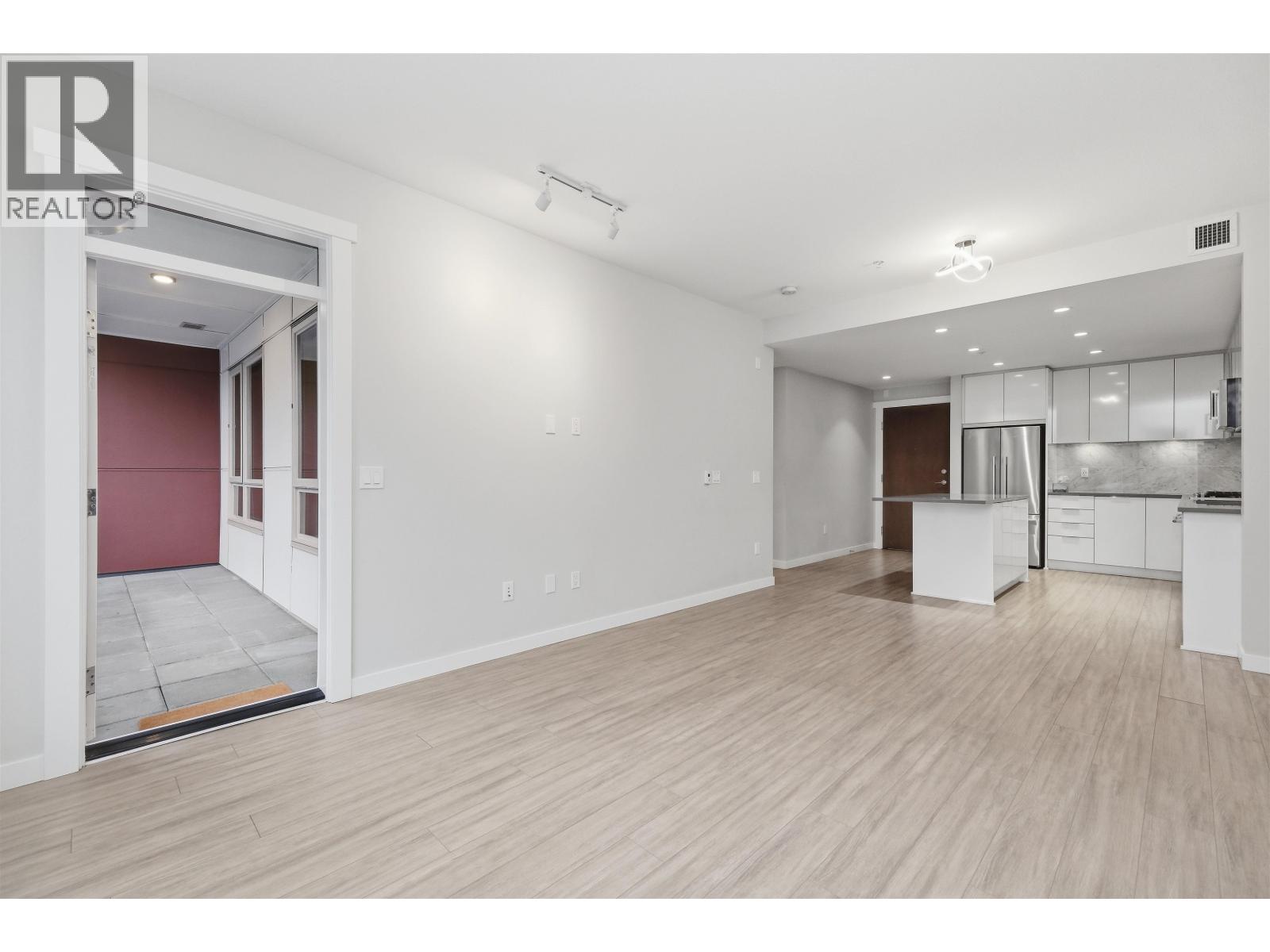 121 2651 Library Lane, North Vancouver, British Columbia  V7J 0C1 - Photo 10 - R3098957