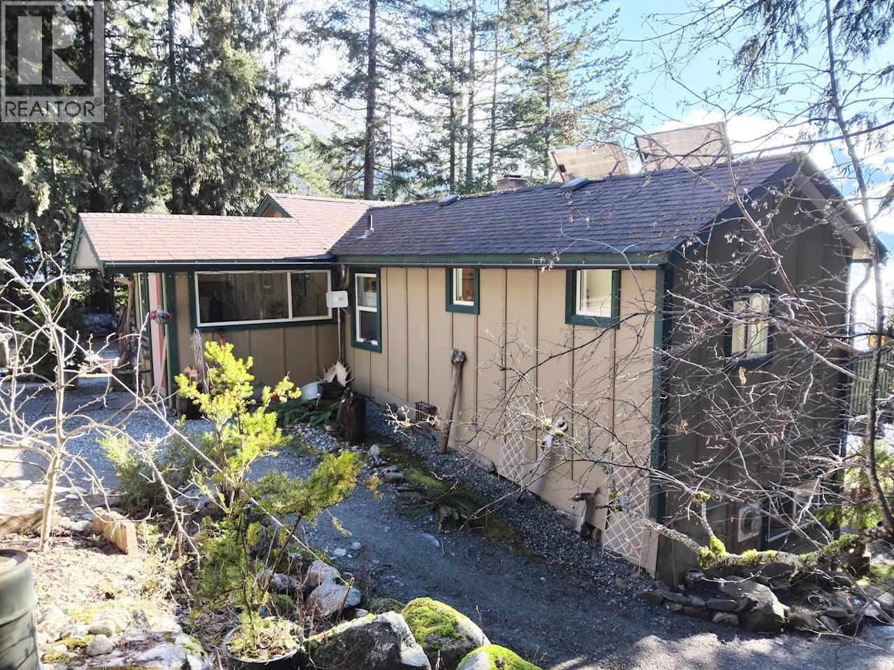 10484 In-Shuck-Ch Forest Service Road, Mount Currie, British Columbia  V0N 2K0 - Photo 25 - R3098966