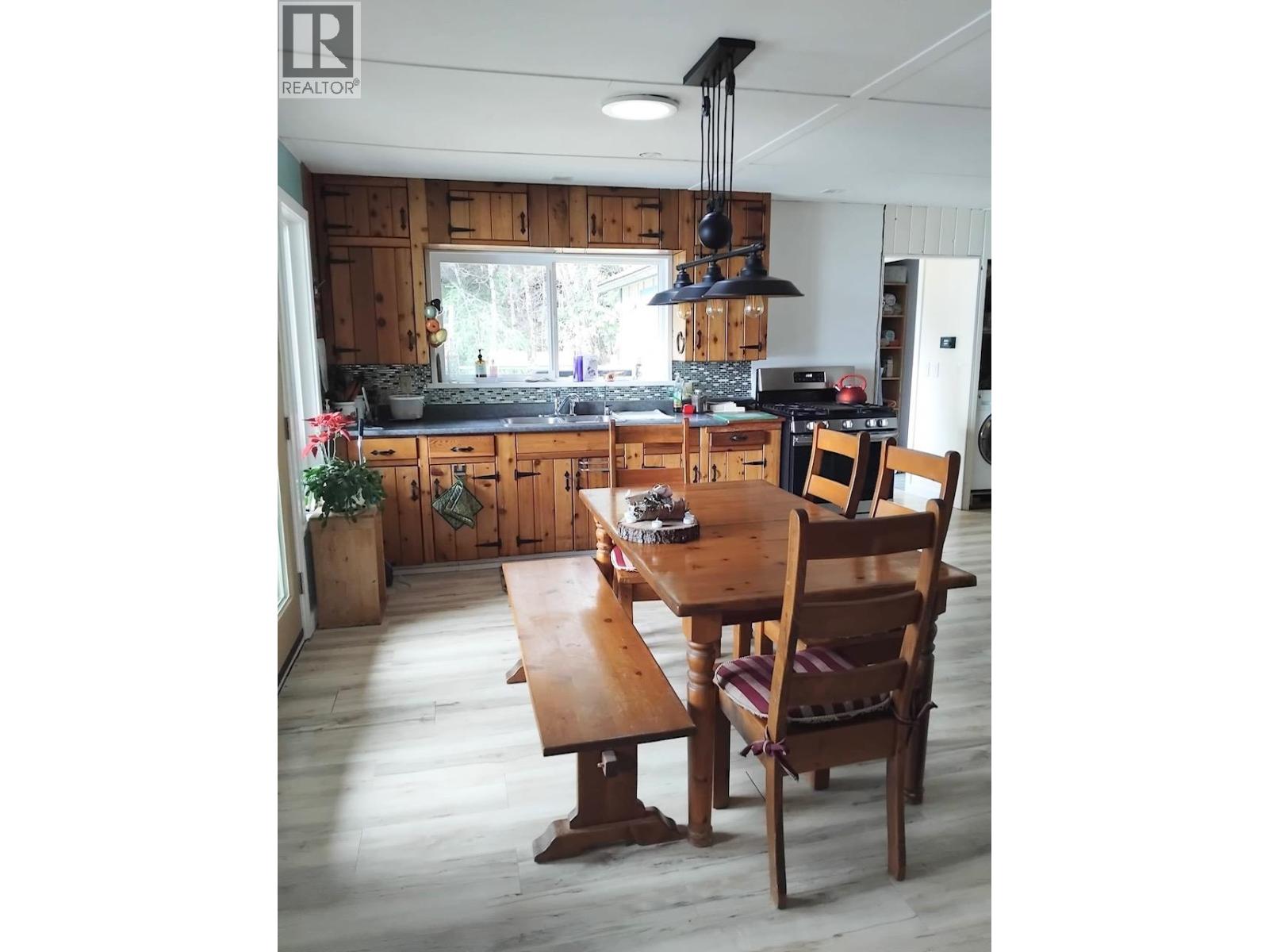 10484 In-Shuck-Ch Forest Service Road, Mount Currie, British Columbia  V0N 2K0 - Photo 8 - R3098966