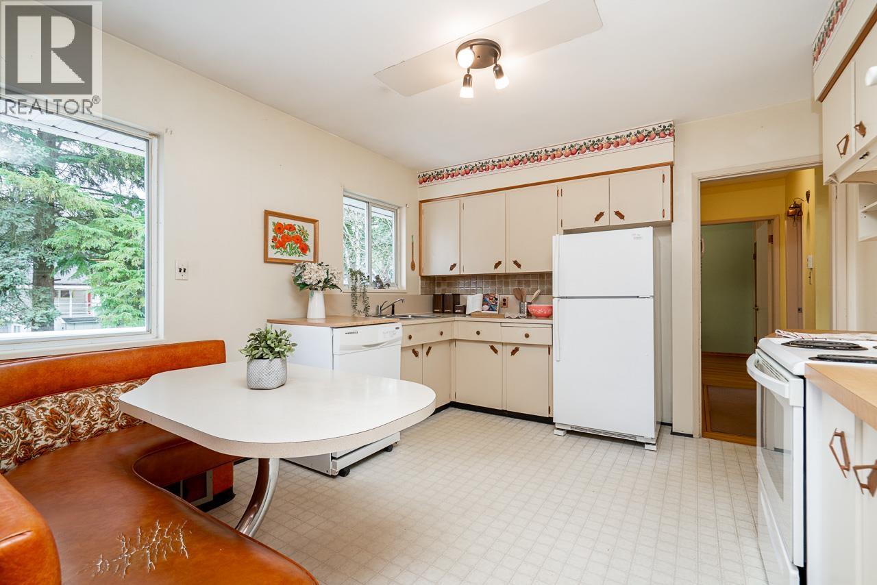 2293 Warrenton Avenue, Coquitlam, British Columbia  V3K 3M4 - Photo 14 - R3098979