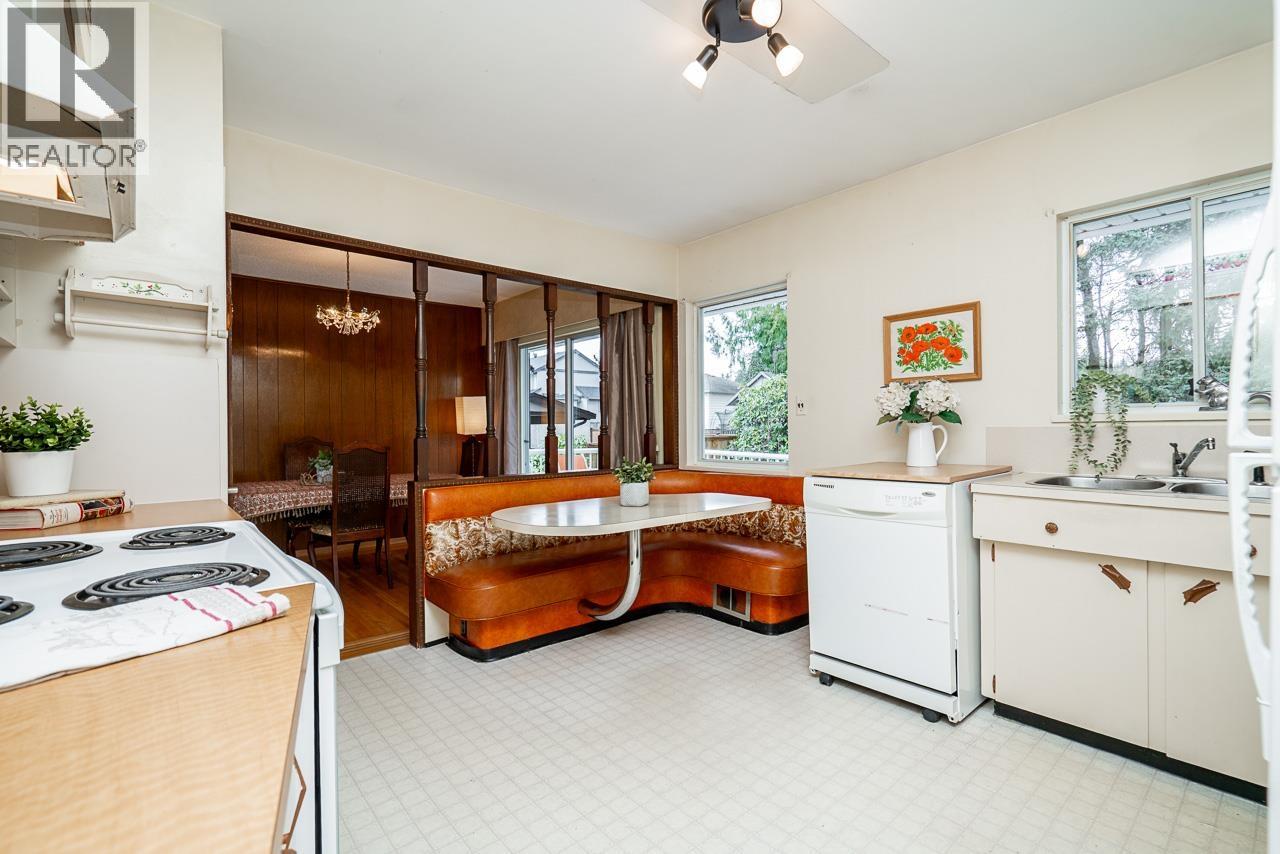 2293 Warrenton Avenue, Coquitlam, British Columbia  V3K 3M4 - Photo 15 - R3098979