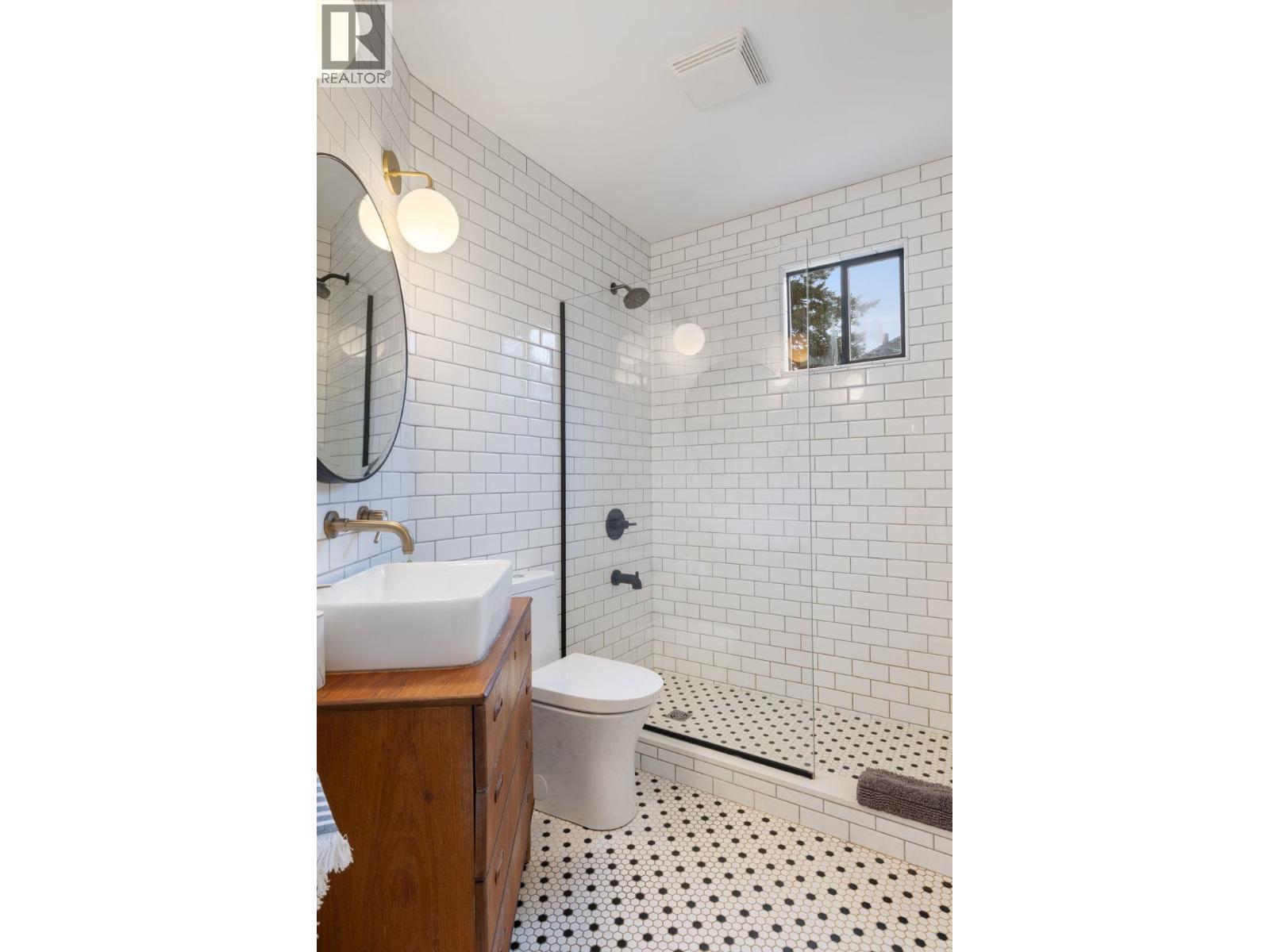 2156 E Pender Street, Vancouver, British Columbia  V5L 1X2 - Photo 22 - R3098984