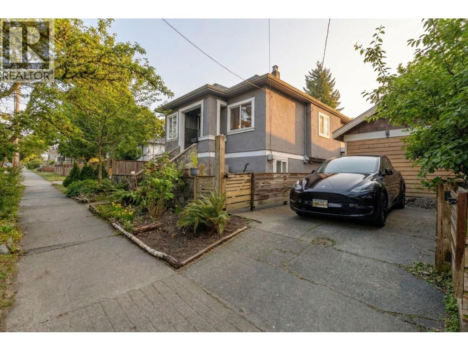 2156 E Pender Street, Vancouver, British Columbia  V5L 1X2 - Photo 37 - R3098984