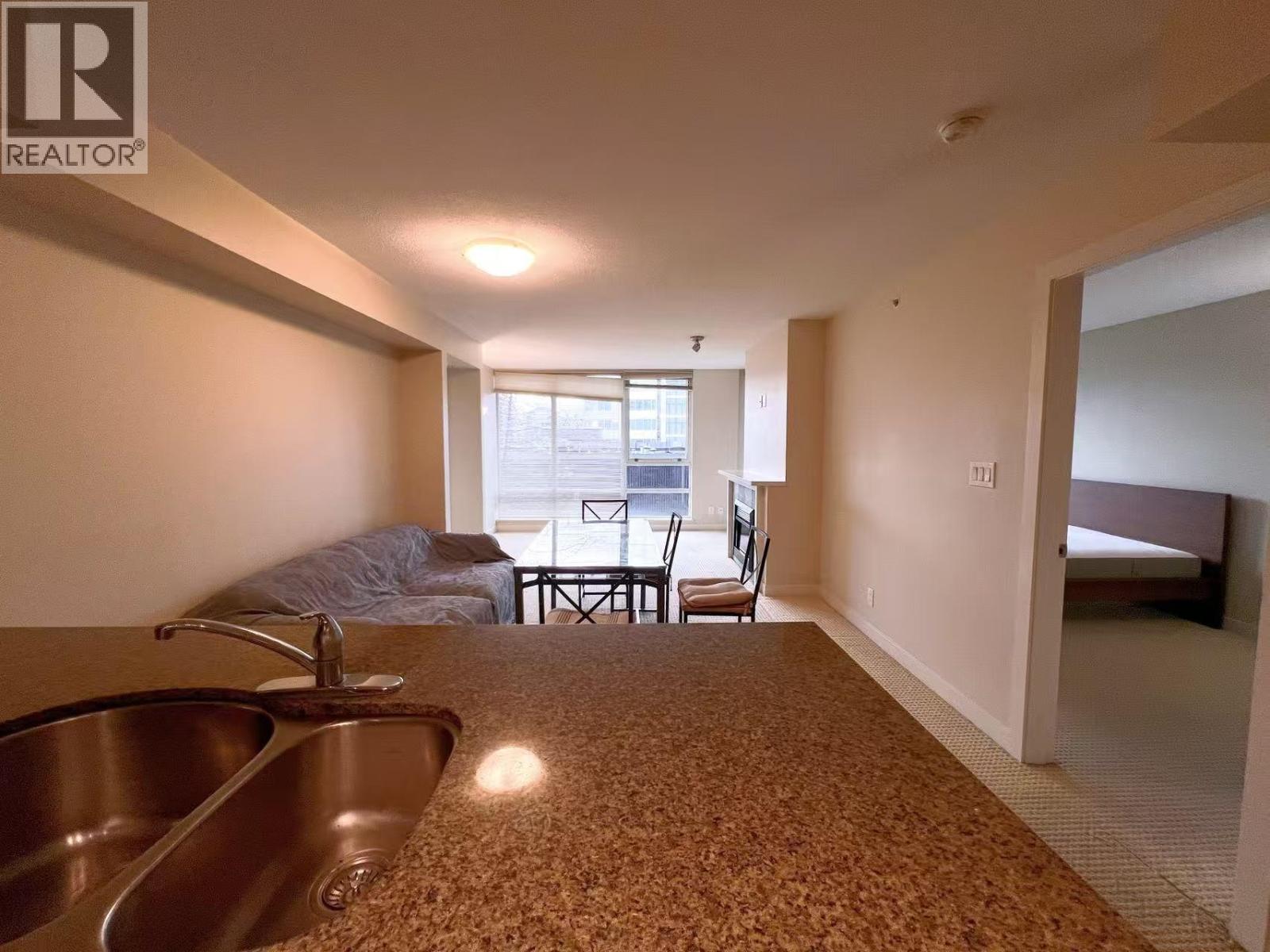 710 6068 No 3 Road, Richmond, British Columbia  V6Y 4M7 - Photo 2 - R3098953