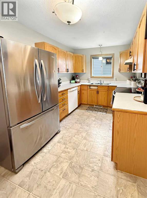 3646 55 Ave, Whitecourt, Alberta  T7S 1N7 - Photo 7 - A2292376