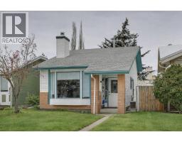 68 Woodglen Close SW, Calgary, Alberta