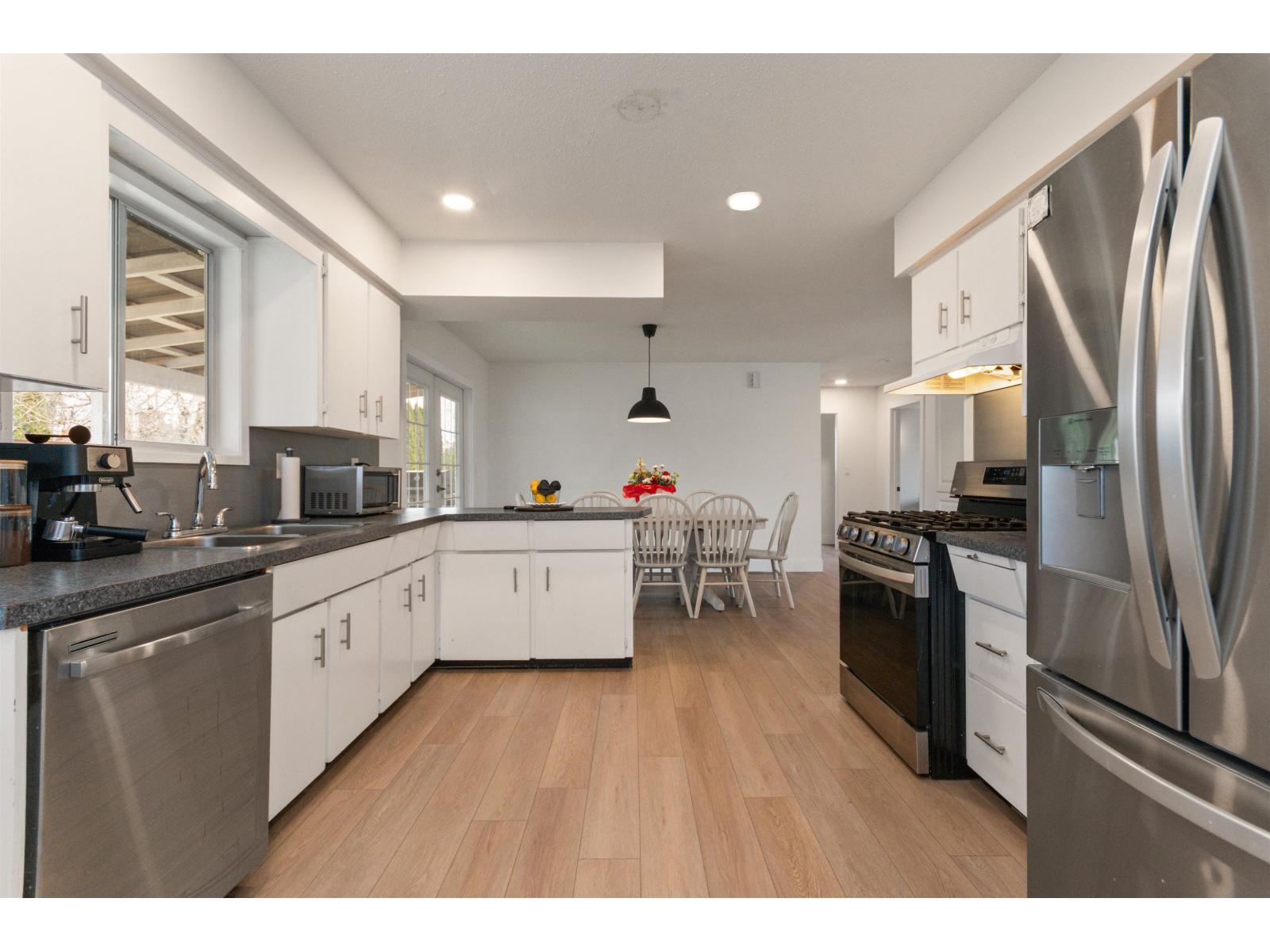 45601 Fernway Avenue, Chilliwack Proper West, Chilliwack, British Columbia  V2P 3B2 - Photo 13 - R3091905