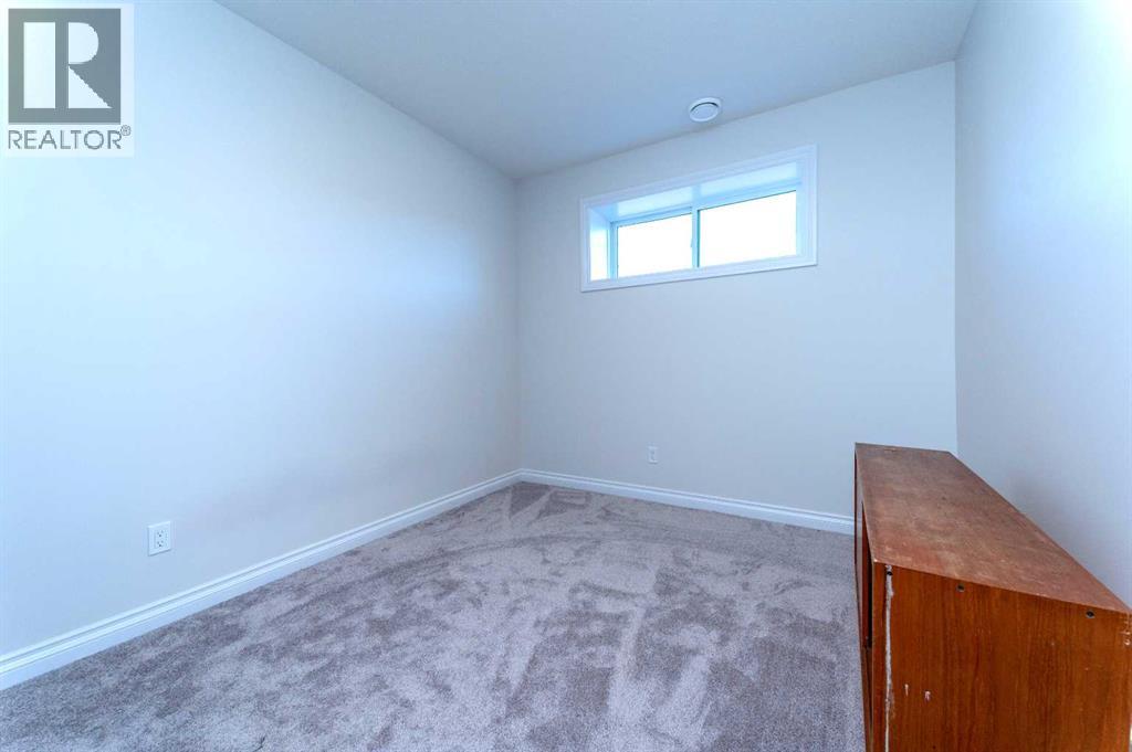 90 Homestead Circle Ne, Calgary, Alberta  T3J 5R6 - Photo 35 - A2285584