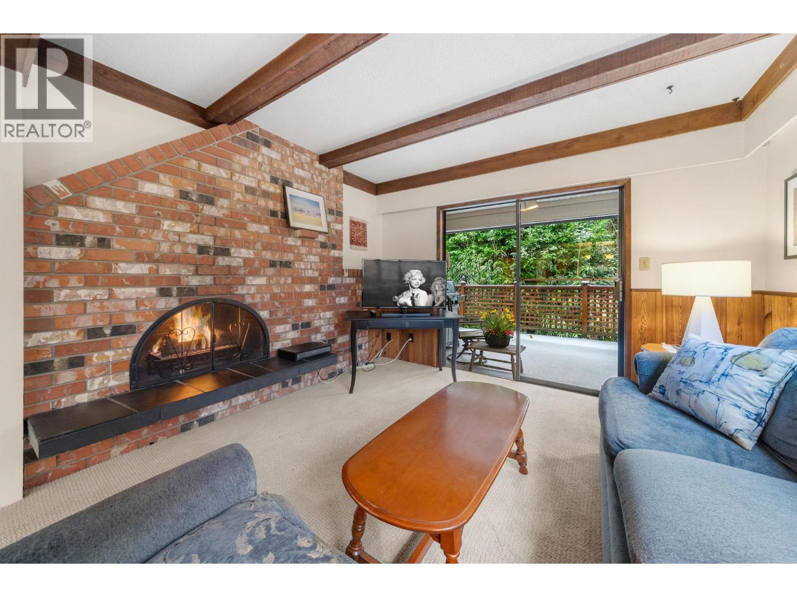 4877 Cedarcrest Avenue, North Vancouver, British Columbia  V7R 3R6 - Photo 15 - R3098858