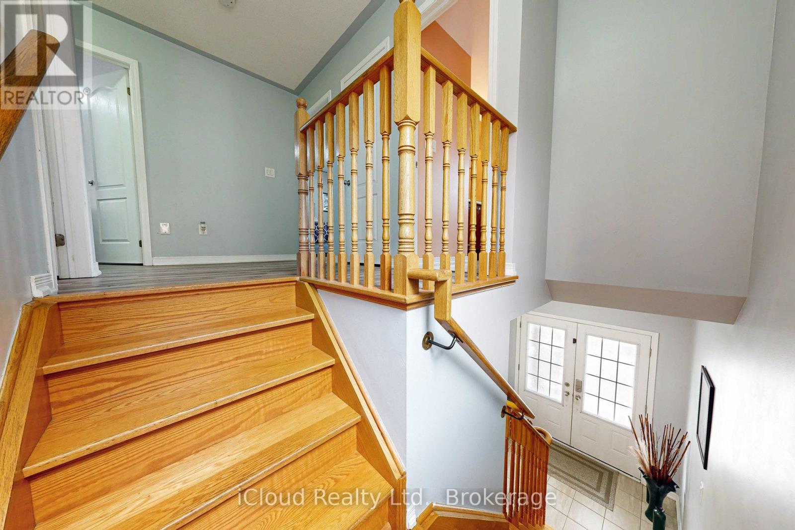 6 Mt Pleasant Avenue, Whitby (Blue Grass Meadows), Ontario  L1N 0C8 - Photo 23 - E12873508