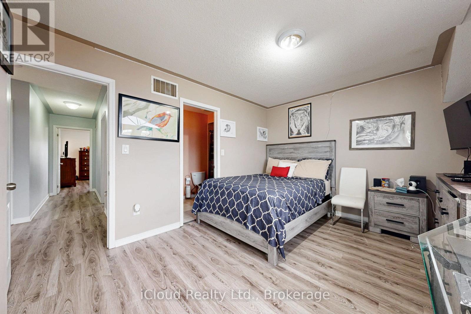 6 Mt Pleasant Avenue, Whitby (Blue Grass Meadows), Ontario  L1N 0C8 - Photo 26 - E12873508