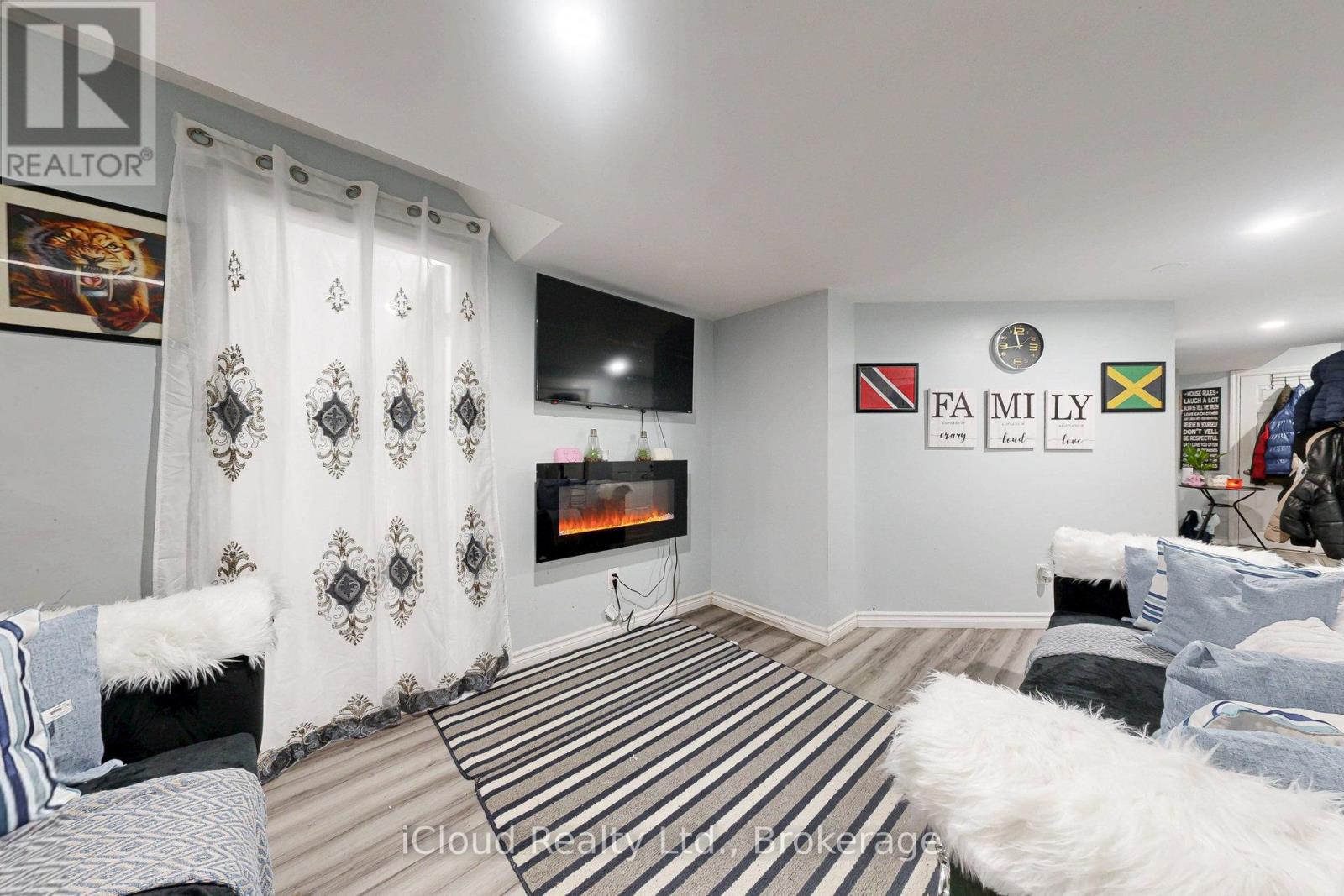 6 Mt Pleasant Avenue, Whitby (Blue Grass Meadows), Ontario  L1N 0C8 - Photo 43 - E12873508