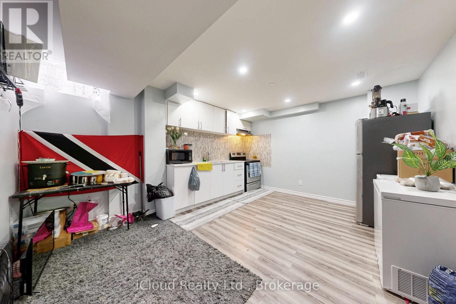 6 Mt Pleasant Avenue, Whitby (Blue Grass Meadows), Ontario  L1N 0C8 - Photo 44 - E12873508