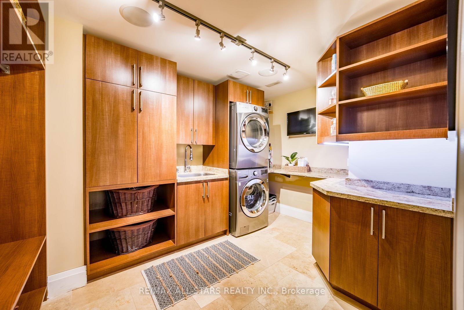 32 Wembley Avenue, Markham, Ontario  L3R 2A9 - Photo 39 - N12873414