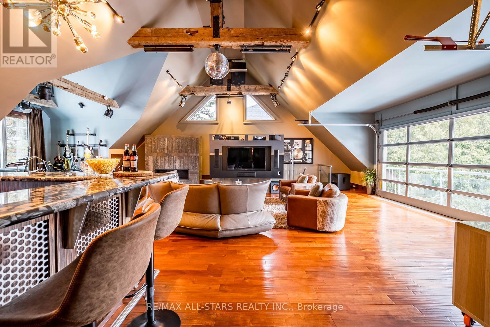 32 Wembley Avenue, Markham, Ontario  L3R 2A9 - Photo 36 - N12873414