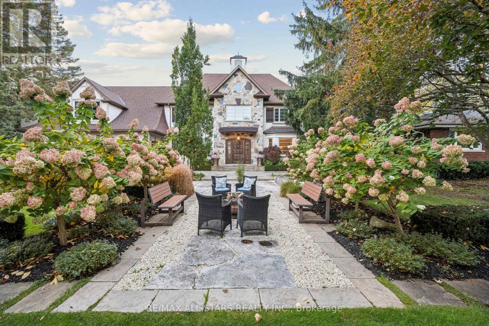 32 Wembley Avenue, Markham, Ontario  L3R 2A9 - Photo 48 - N12873414