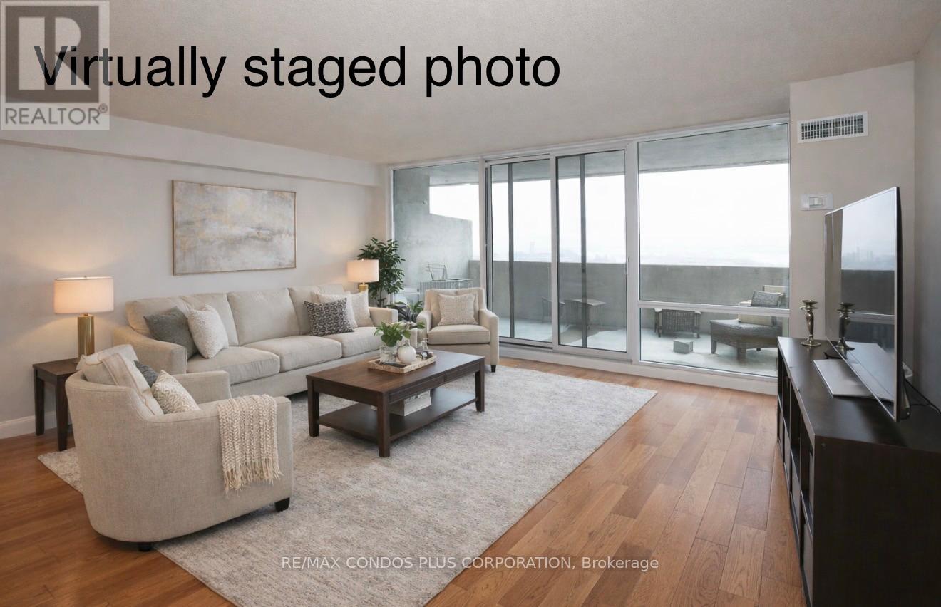 1605 - 260 Scarlett Road, Toronto, Ontario  M6N 4X6 - Photo 3 - W12860032