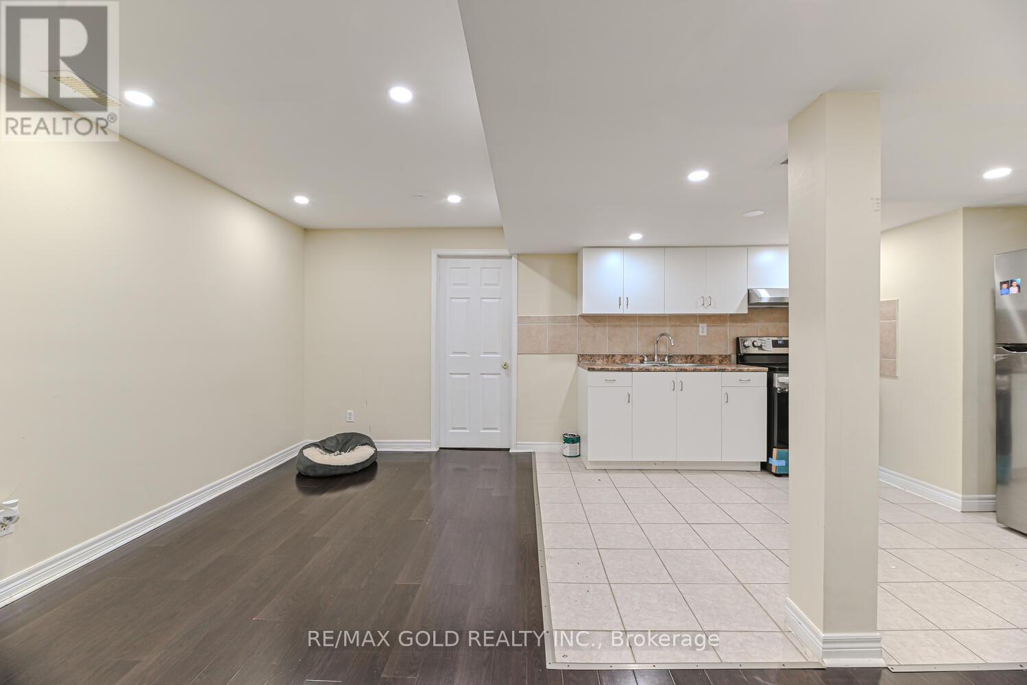 63 Hiberton Crescent, Brampton, Ontario  L7A 3C9 - Photo 37 - W12866722