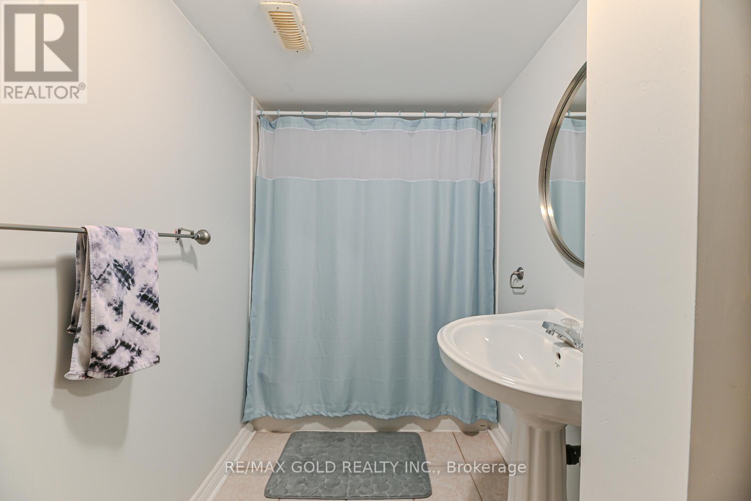 63 Hiberton Crescent, Brampton, Ontario  L7A 3C9 - Photo 44 - W12866722