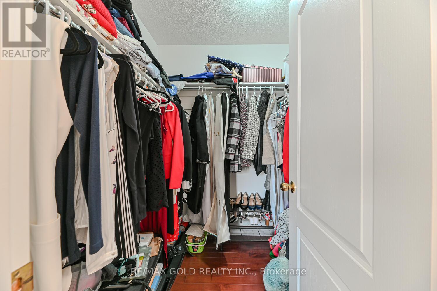 63 Hiberton Crescent, Brampton, Ontario  L7A 3C9 - Photo 22 - W12866722