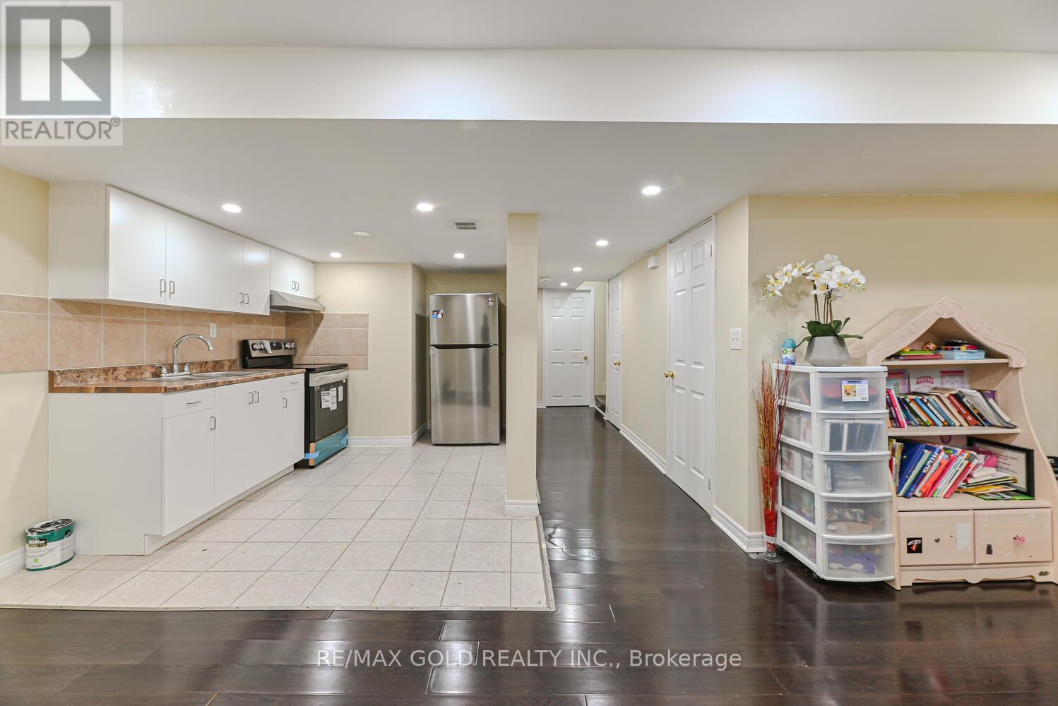 63 Hiberton Crescent, Brampton, Ontario  L7A 3C9 - Photo 36 - W12866722