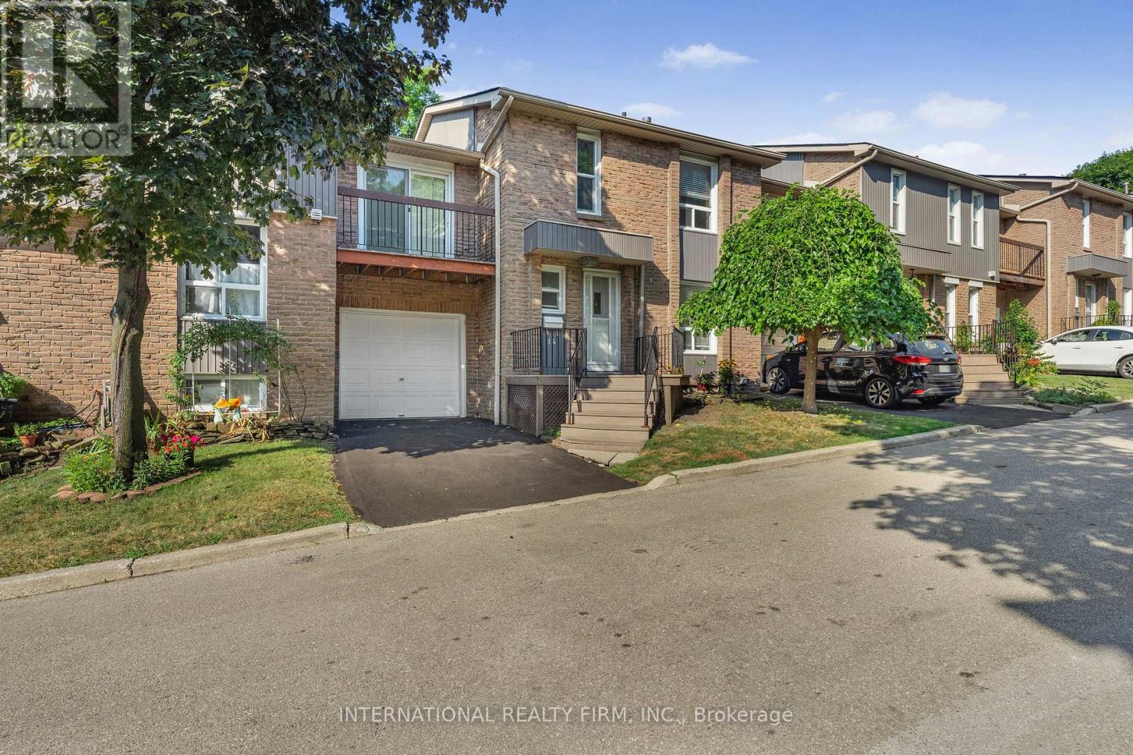 14 - 900 Dundas Street W, Mississauga (Erindale), Ontario  L5C 3B3 - Photo 2 - W12873472