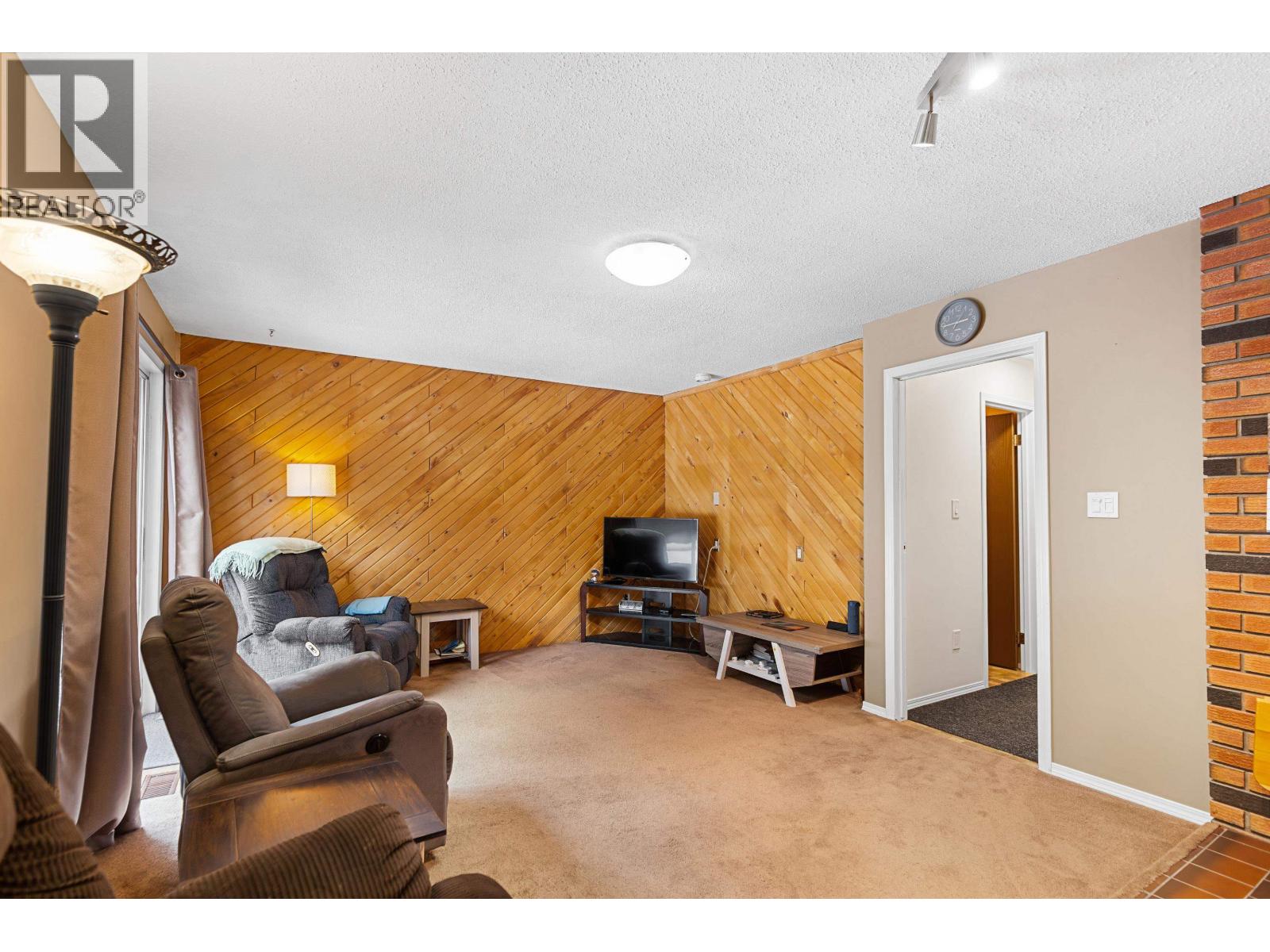 13710 Big Fir Road, Prince George, British Columbia  V2N 5B5 - Photo 11 - R3098988