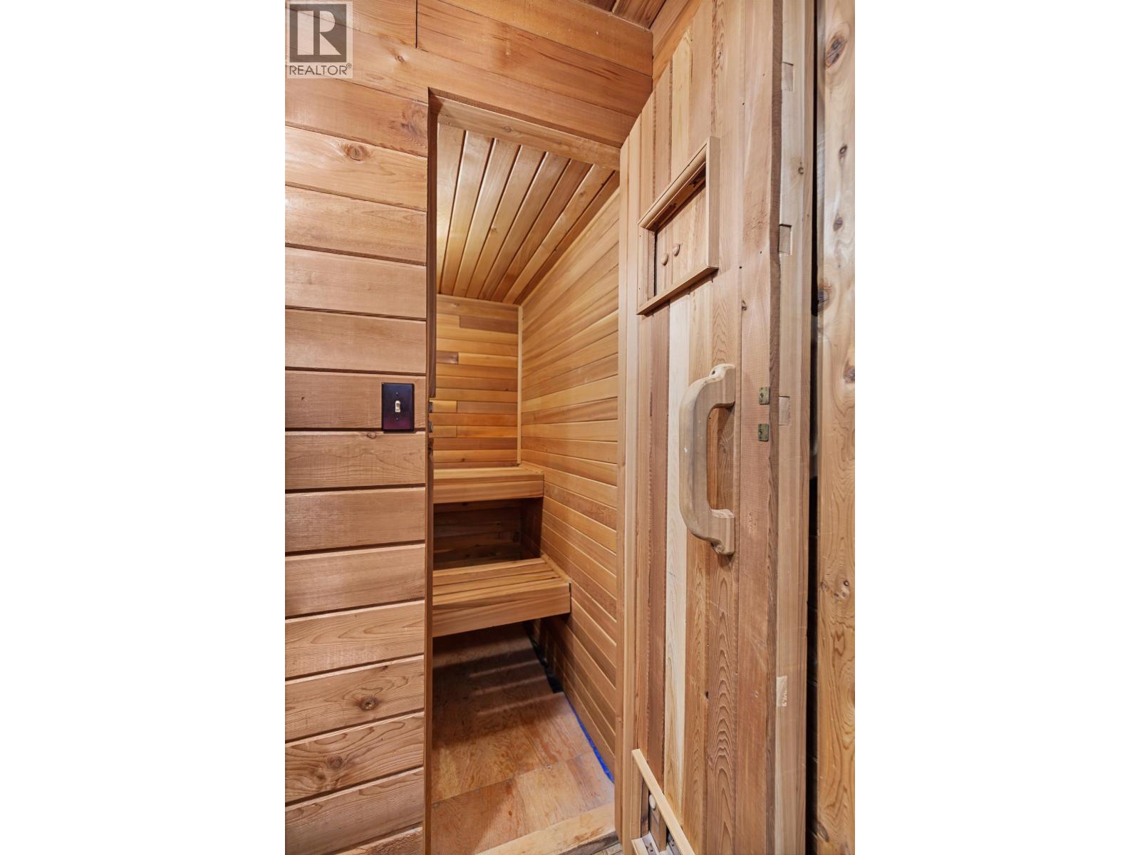 13710 Big Fir Road, Prince George, British Columbia  V2N 5B5 - Photo 13 - R3098988