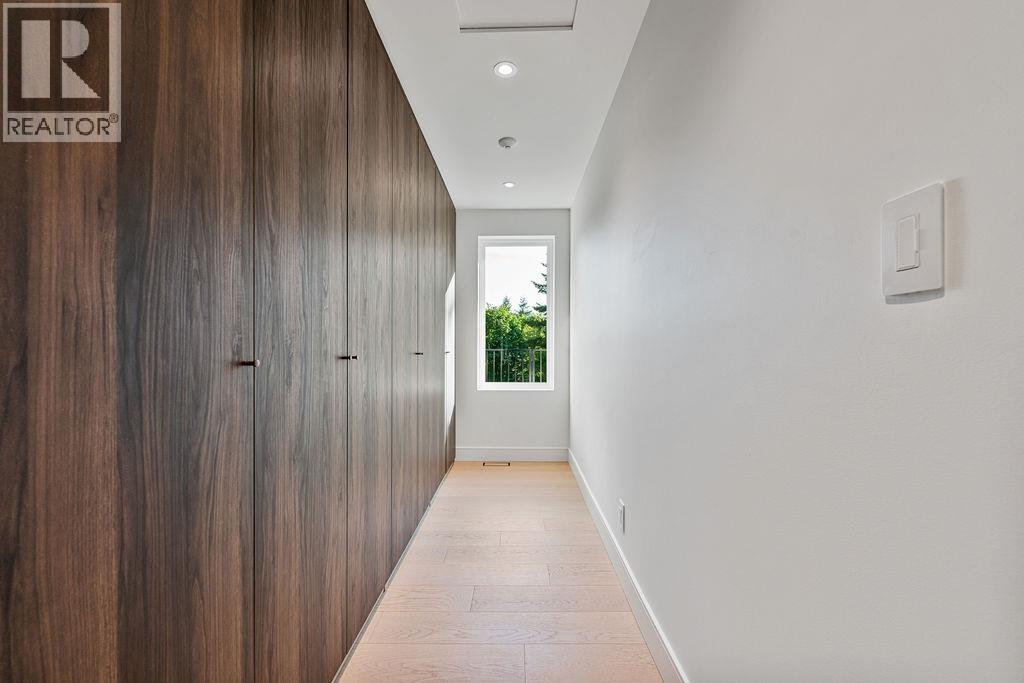 38243 Vista Crescent, Squamish, British Columbia  V8B 0B1 - Photo 17 - R3056277