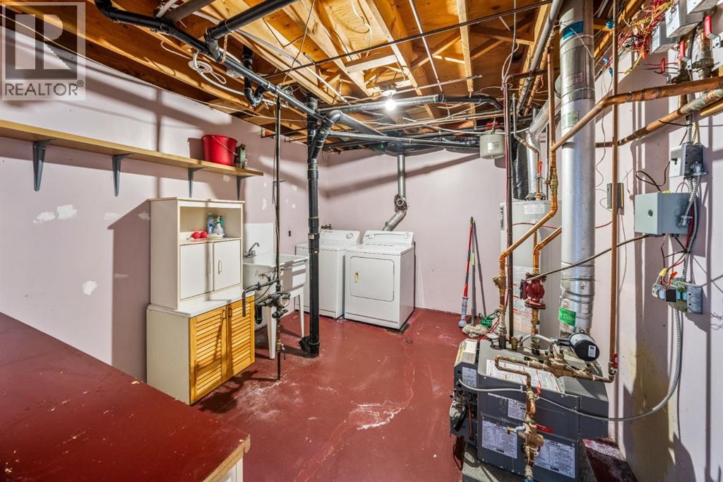 327 Silvertip Close, Canmore, Alberta  T1W 1B6 - Photo 34 - A2290030