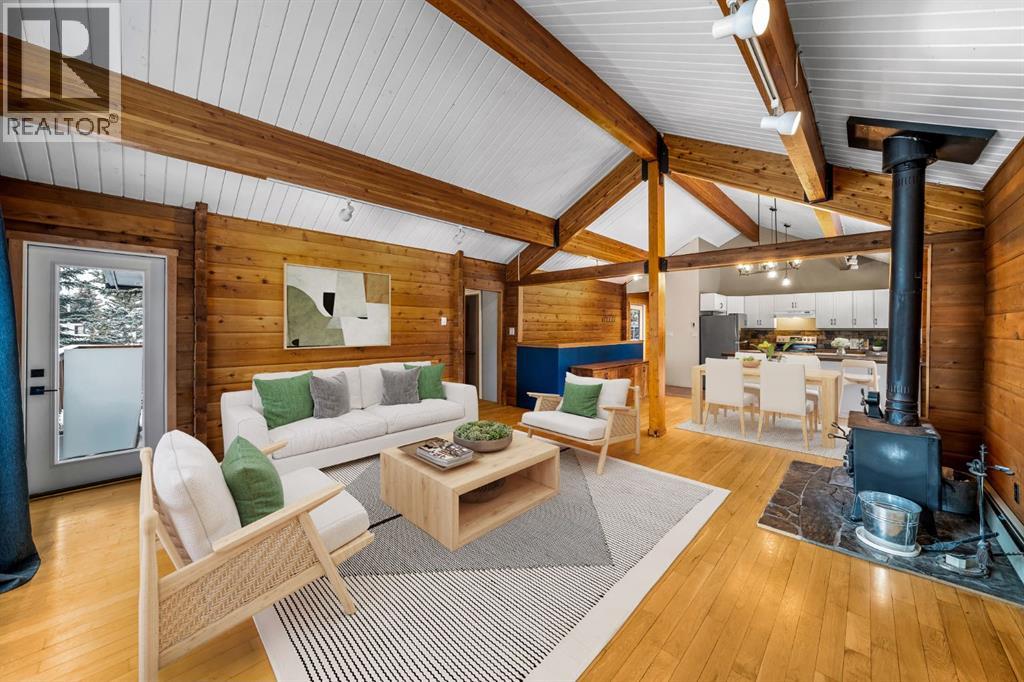 327 Silvertip Close, Canmore, Alberta  T1W 1B6 - Photo 2 - A2290030