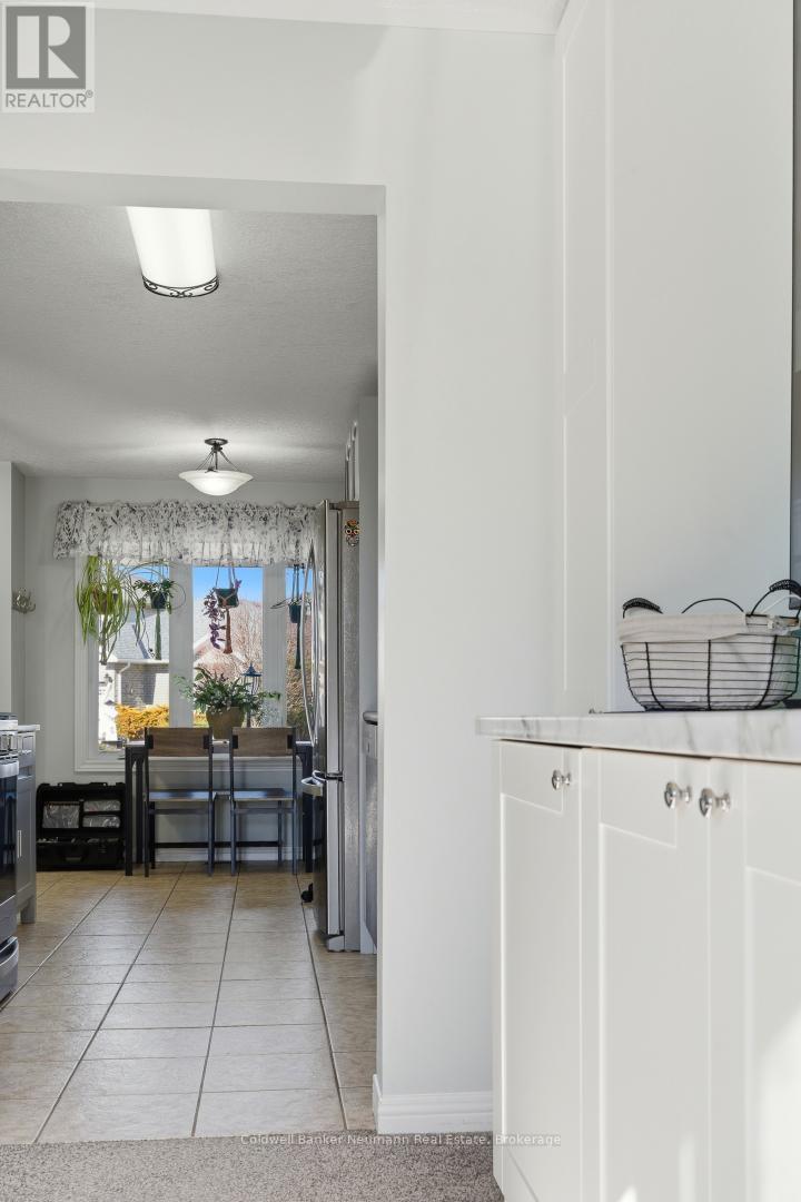 67 Cedarvale Avenue, Guelph, Ontario  N1E 6Y3 - Photo 5 - X12873464